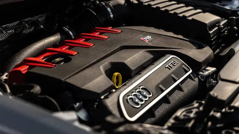 Audi RS Q3 motor